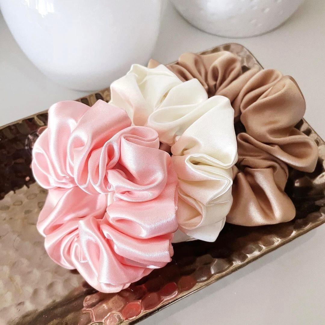 Satin scrunchies- SOFT AURA - Image 1